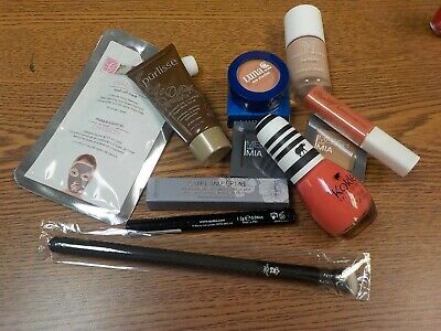 10 Ipsy Makeup~Beauty Products & 1 Brush~Bag