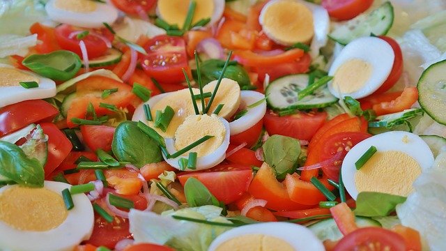 salad, mixed, tomato